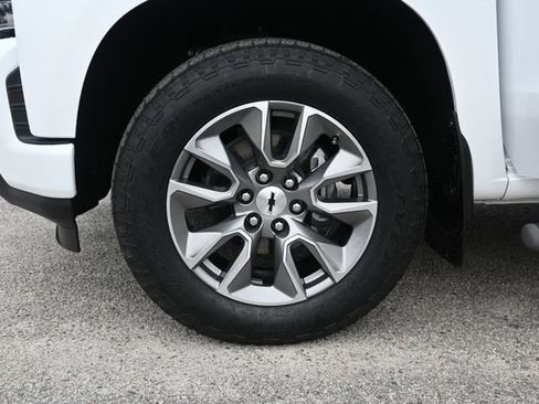 Used 2021 Chevrolet Silverado 1500 RST image 26