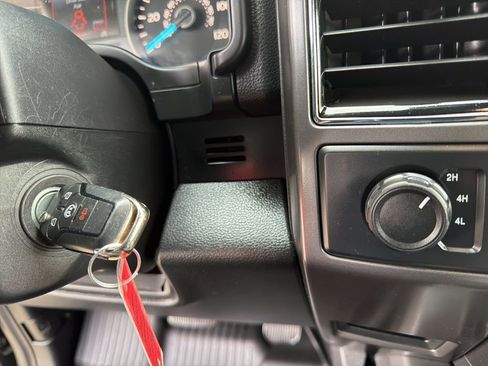 Used 2019 Ford F150 XLT w/ Equipment Group 302A Luxury image 20