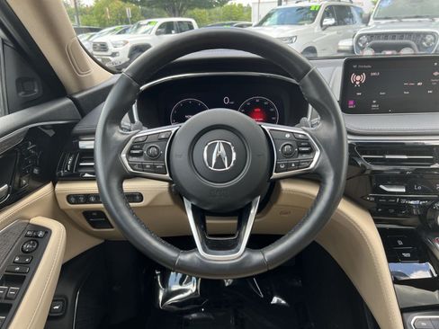 Used 2022 Acura MDX SH-AWD w/ Advance Package image 16
