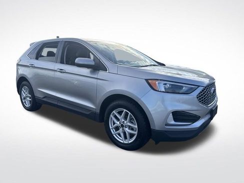 Certified 2023 Ford Edge SEL image 10
