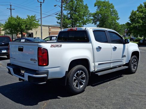 Used 2022 Chevrolet Colorado Z71 AWD/4WD image 7