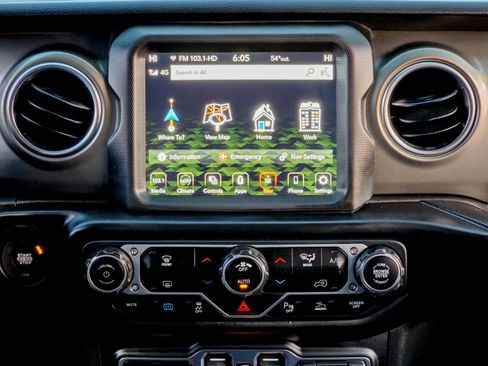 Used 2022 Jeep Wrangler Unlimited Rubicon 4xe w/ Safety Group image 40