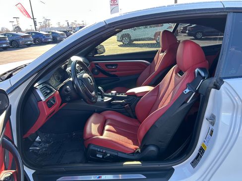 Used 2020 BMW 440i xDrive Convertible w/ M Sport Package image 12