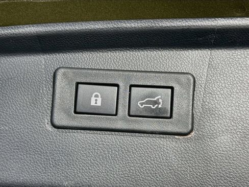 Used 2021 Subaru Outback Limited AWD/4WD image 32
