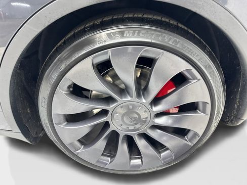 Used 2024 Tesla Model Y Performance AWD/4WD image 81