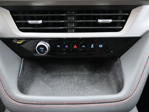 New 2026 Ford Explorer Active image 9