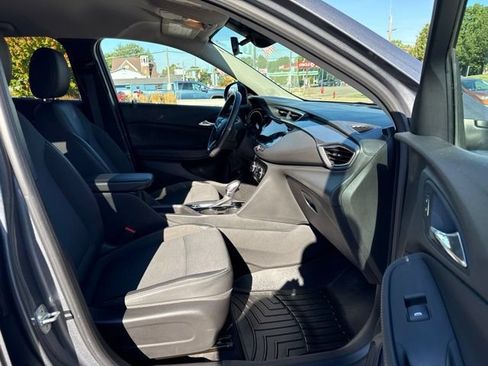 Used 2021 Buick Encore GX Select w/ Sport Touring Package AWD/4WD image 9