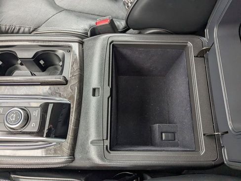 Used 2024 INFINITI QX80 Luxe image 28