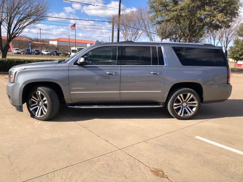 Used 2019 GMC Yukon XL Denali w/ Open Road Package image 2