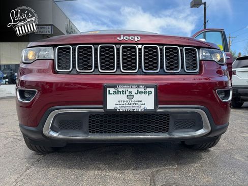 Certified 2018 Jeep Grand Cherokee Limited image 25