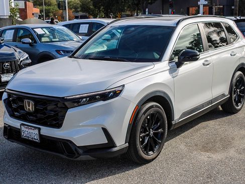 Used 2023 Honda CR-V Sport image 3