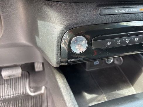 Used 2023 Ford Escape Active w/ Tech Pack #1 AWD/4WD image 19