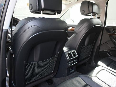 Used 2018 Audi Q5 2.0T Premium Plus w/ Premium Plus Package image 22