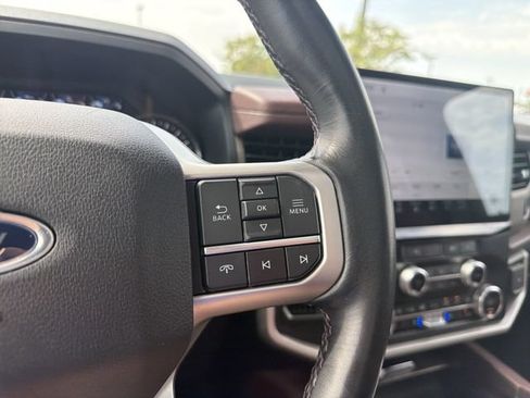 Used 2024 Ford Expedition Limited AWD/4WD image 29