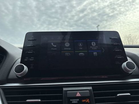 Used 2021 Honda Accord Sport Special Edition image 37