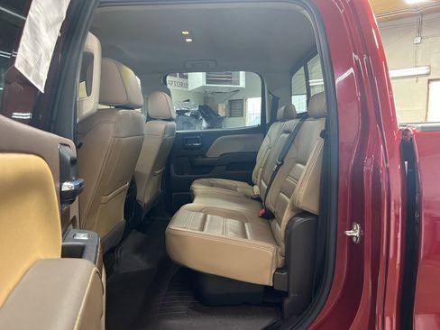 Used 2018 GMC Sierra 3500 Denali w/ Duramax Plus Package image 10