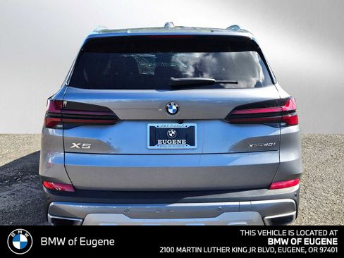 Used 2024 BMW X5 xDrive40i w/ Premium Package AWD/4WD image 4