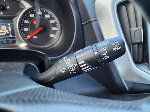 Used 2023 GMC Terrain SLE w/ Driver Convenience Package image 37