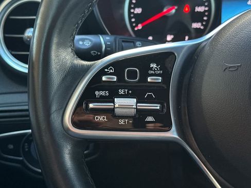 Used 2022 Mercedes-Benz GLC 300 4MATIC image 27
