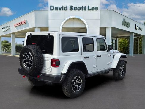 New 2026 Jeep Wrangler Unlimited Rubicon w/ Safety Group image 6