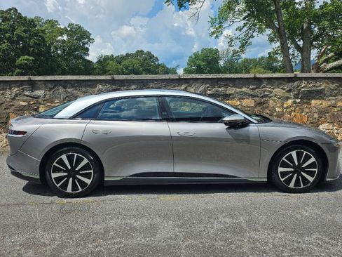 Used 2023 Lucid Air Touring AWD/4WD image 8