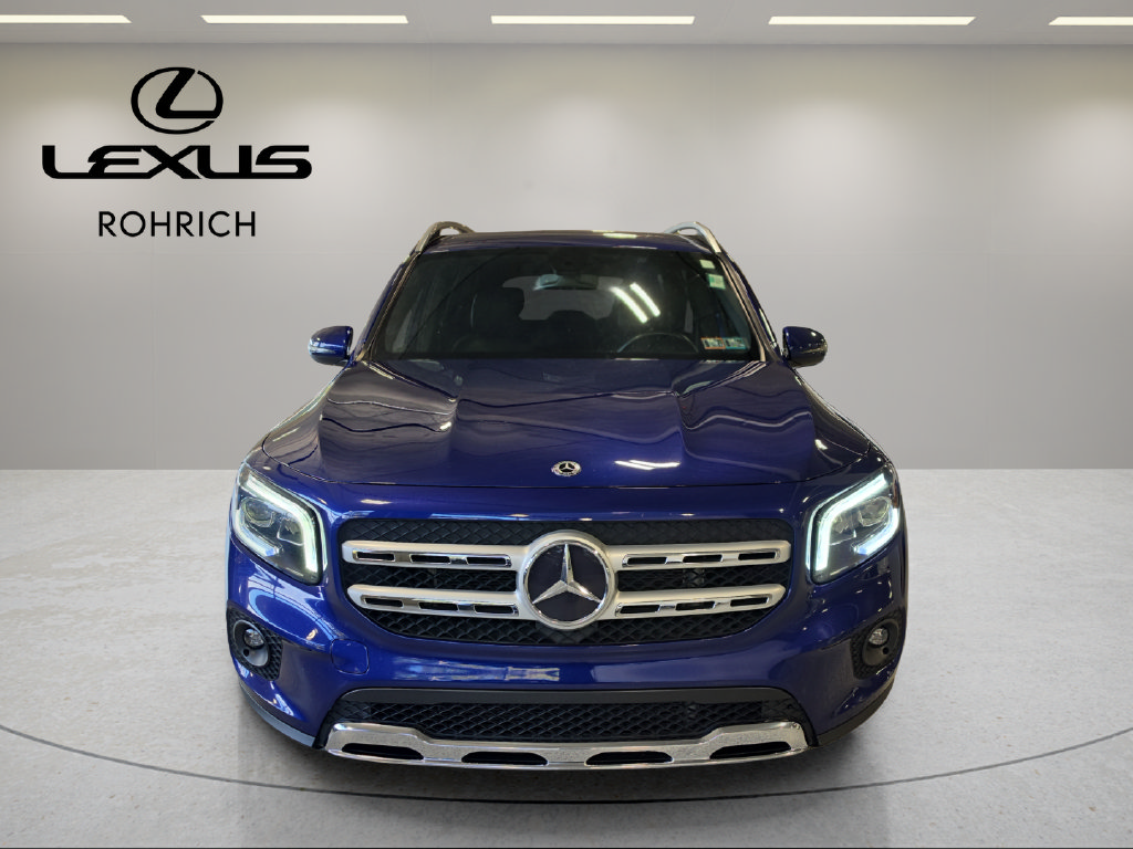 Used 2020 Mercedes-Benz GLB 250 4MATIC image 2