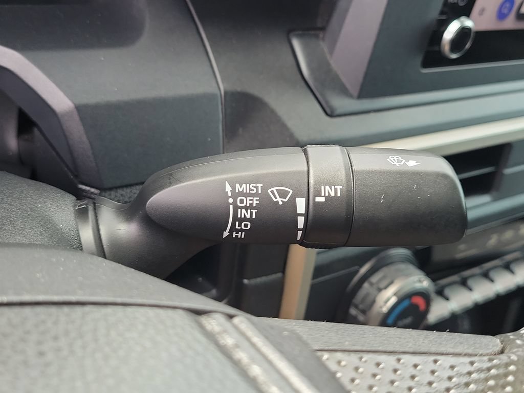 Used 2024 Toyota Tacoma SR AWD/4WD image 12