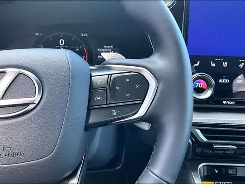 Certified 2026 Lexus TX 350 AWD w/ Technology Package image 12
