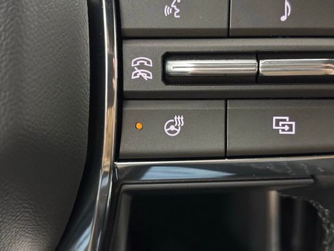 New 2026 GMC Acadia Elevation w/ Elevation Premium Package image 24