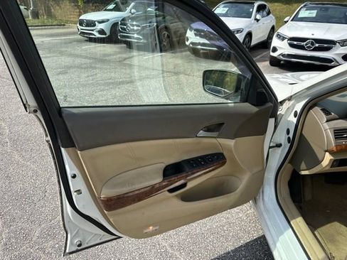 Used 2009 Honda Accord EX-L image 13