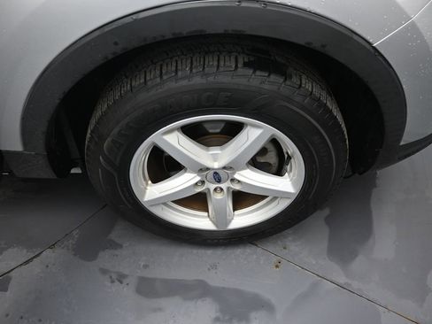 Used 2018 Ford Explorer Base image 31