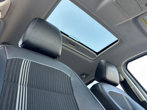 Used 2020 Ford EcoSport SES w/ SES Black Appearance Package image 17