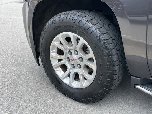 Used 2016 GMC Yukon SLE w/ Convenience Package image 34