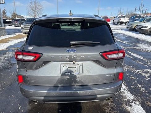 Certified 2023 Ford Escape ST-Line w/ Tech Pack #1 AWD/4WD image 13