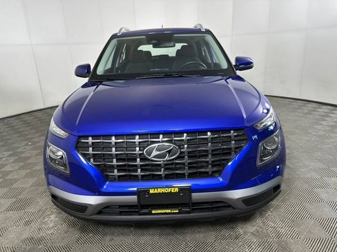 Used 2024 Hyundai Venue SEL image 8