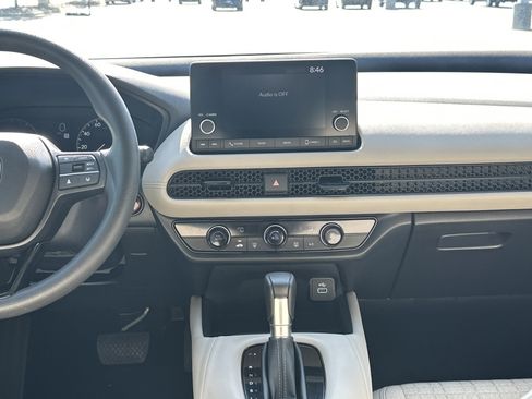 Used 2024 Honda HR-V LX image 30
