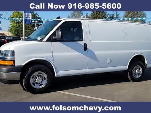 Used 2024 Chevrolet Express 2500 w/ Driver Convenience Package image 6