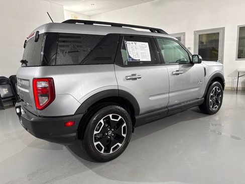 Used 2023 Ford Bronco Sport Outer Banks w/ Tech Package AWD/4WD image 12