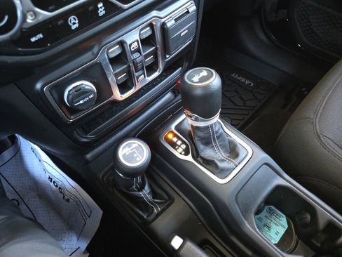 Used 2021 Jeep Wrangler Unlimited Sahara w/ Uconnect 4C Nav & Sound Group image 63