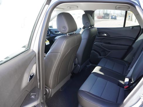 New 2026 Chevrolet Trax LT w/ Driver Confidence Package image 11