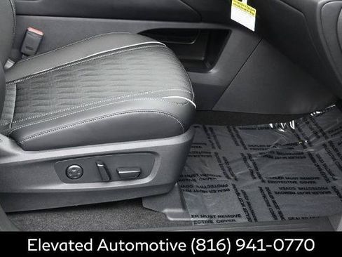 Certified 2026 INFINITI QX60 Autograph w/ Autograph Tech Package AWD/4WD image 7