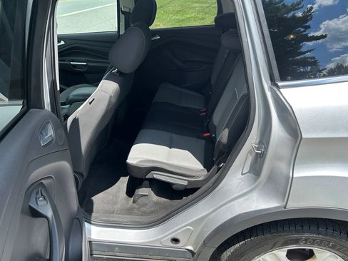 Used 2014 Ford Escape SE w/ Equipment Group 201A FWD image 13