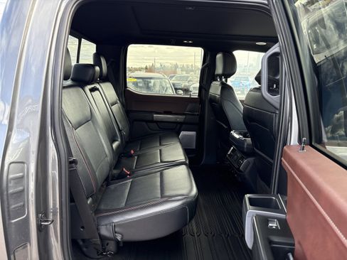 Used 2022 Ford F150 Lariat w/ Equipment Group 502A High image 30