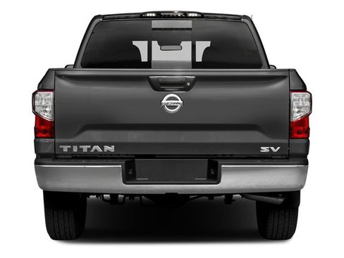 Certified 2017 Nissan Titan SV image 8