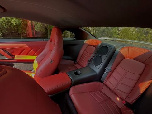 Used 2017 Nissan GT-R Premium w/ Premium Interior Package image 25