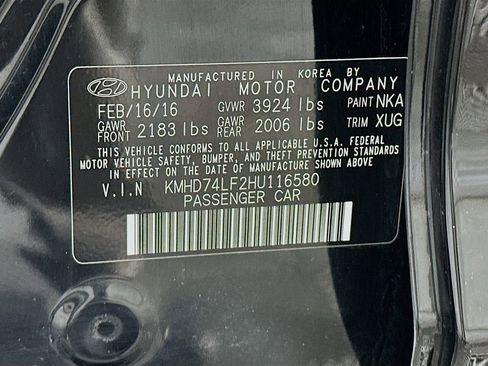 Used 2017 Hyundai Elantra SE image 28