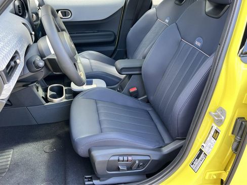 Certified 2025 MINI Cooper S image 10