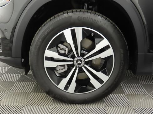 Certified 2025 Mercedes-Benz GLB 250 GLB 250 image 30