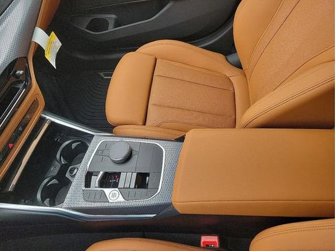 New 2026 BMW 330i Sedan w/ M Sport Package RWD image 30