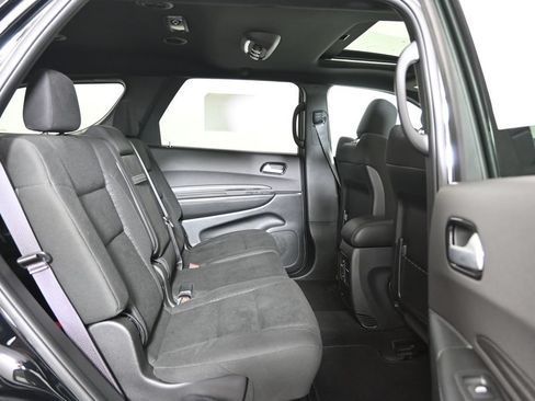 Used 2024 Dodge Durango SXT AWD/4WD image 15